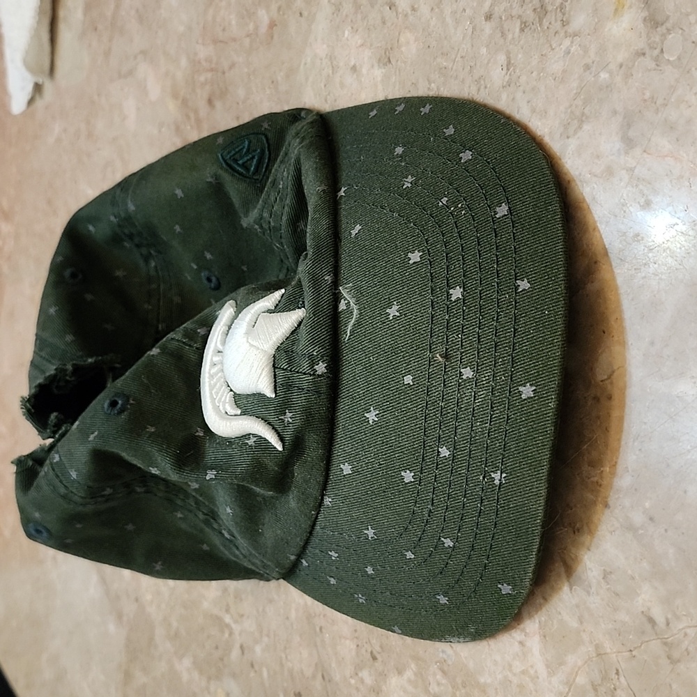 woman's baseball cap Spartans